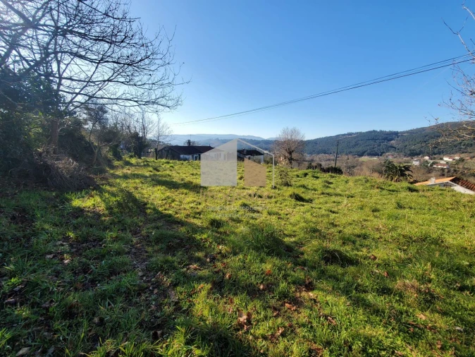 Moradia T3 para Venda em Candemil e Gondar Foto 22