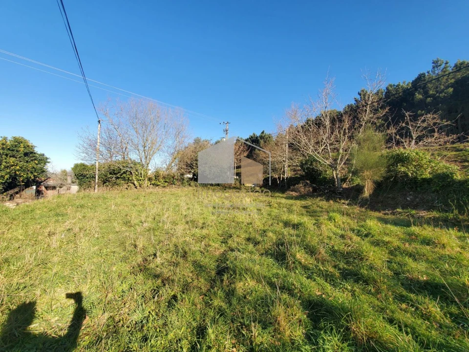 Moradia T3 para Venda em Candemil e Gondar Foto 18