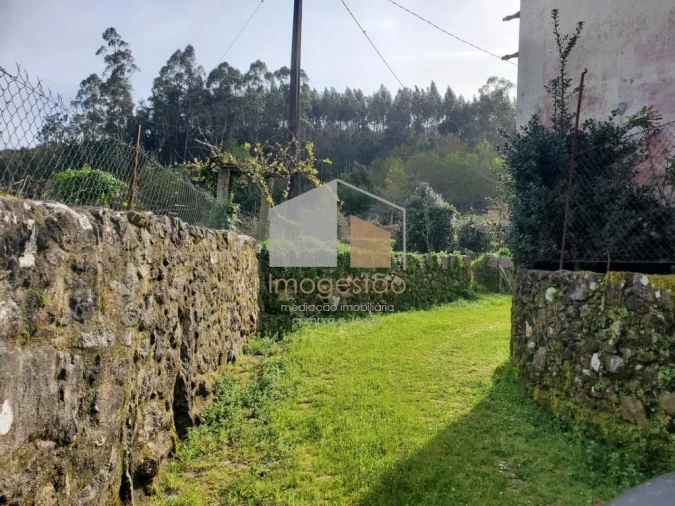 Quinta T3 para Venda em Sapardos Foto 3