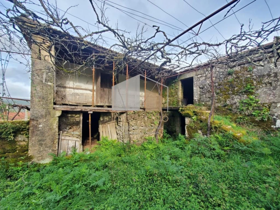 Quinta T3 para Venda em Sapardos Foto 15