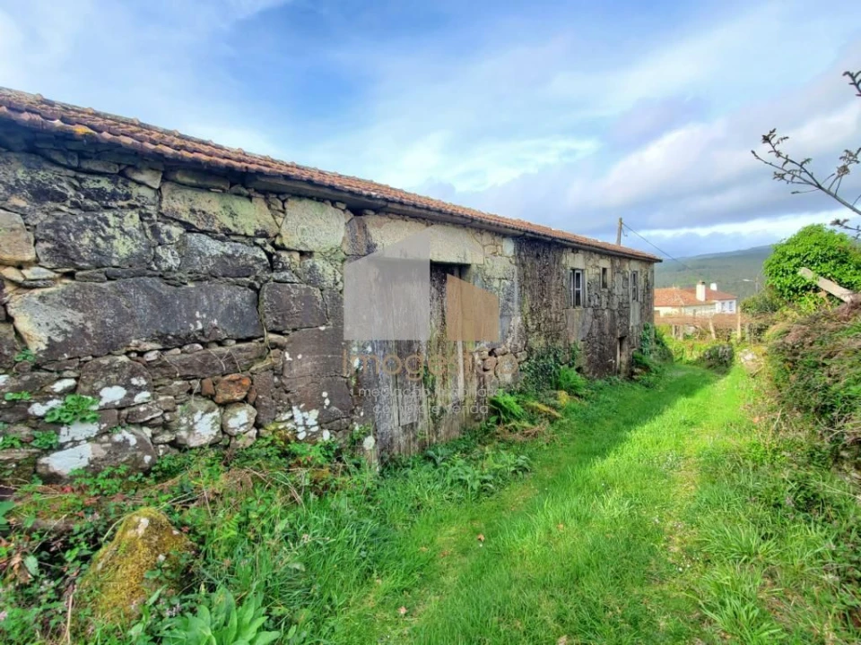 Quinta T3 para Venda em Sapardos Foto 6