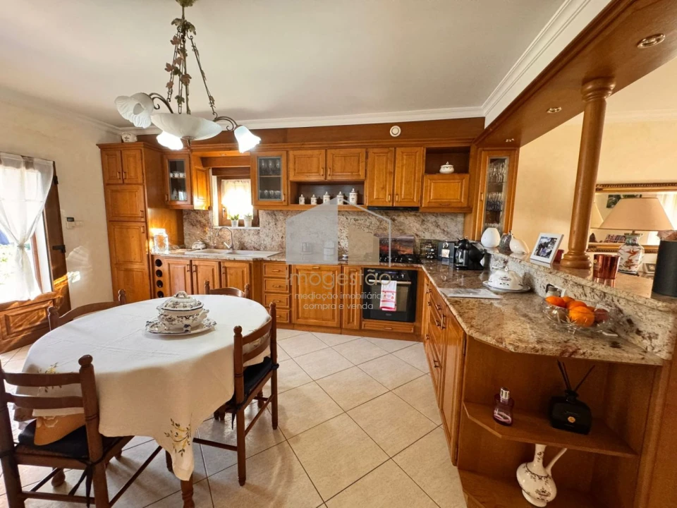 Moradia T4 para Venda em São Julião e Silva Foto 3