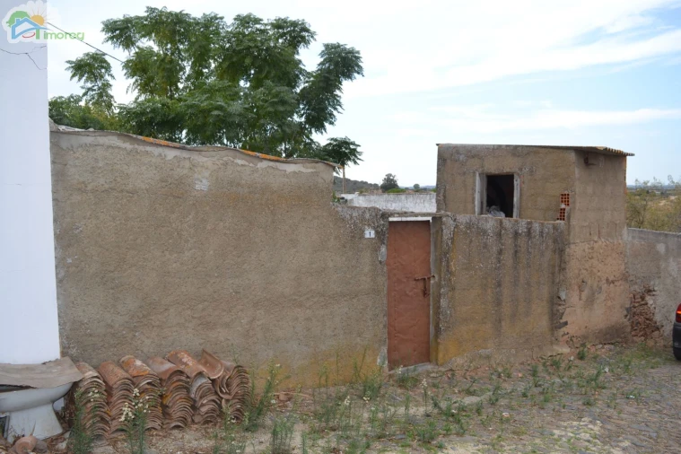 Terreno para Venda em Campo e Campinho