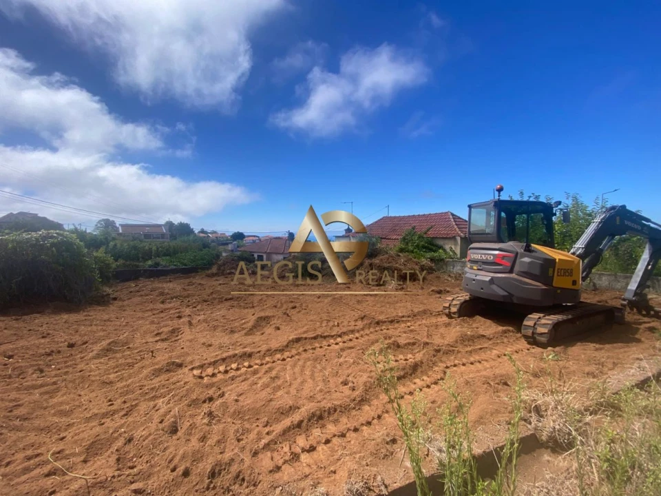 Terreno para Venda em Fajã da Ovelha Foto 3