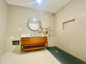 Apartamento T5 para Venda em Funchal (São Pedro)