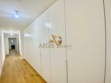 Apartamento T5 para Venda em Funchal (São Pedro)