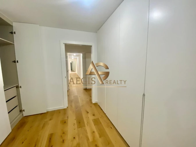 Apartamento T5 para Venda em Funchal (São Pedro) Foto 14