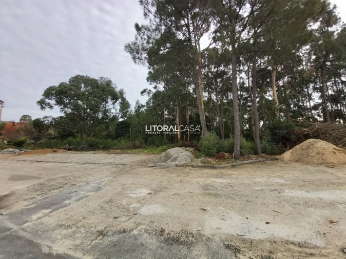Terreno para Venda em Eixo e Eirol Foto 6
