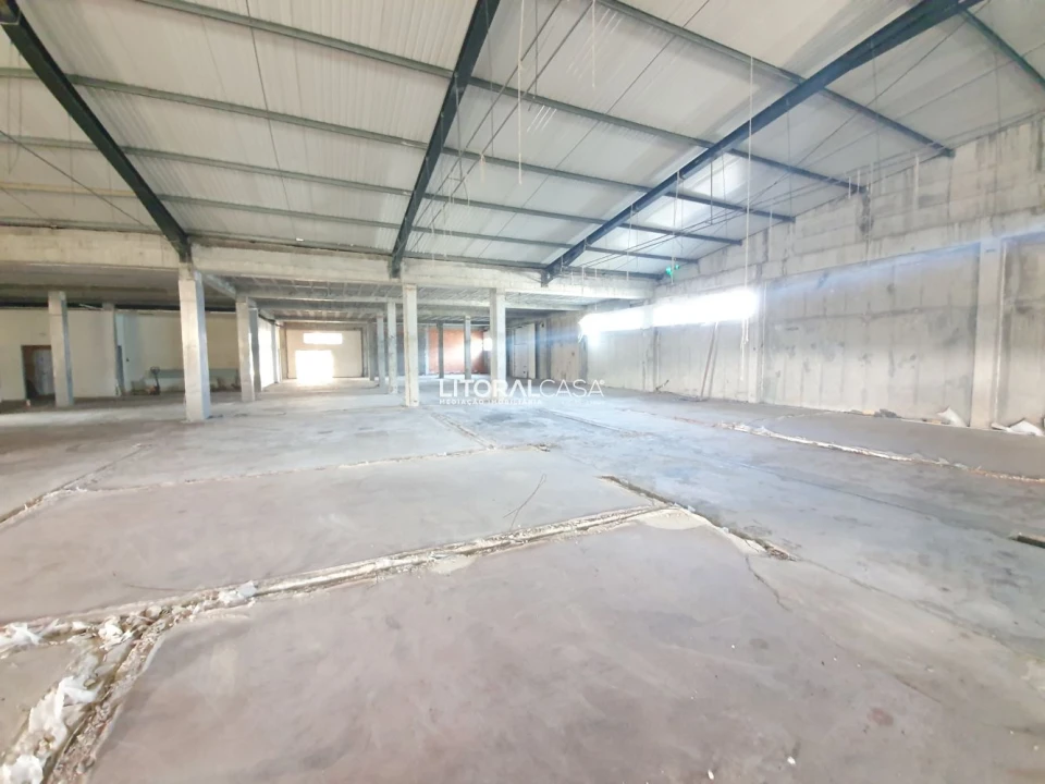 Loja para Venda em Gafanha da Encarnação Foto 12