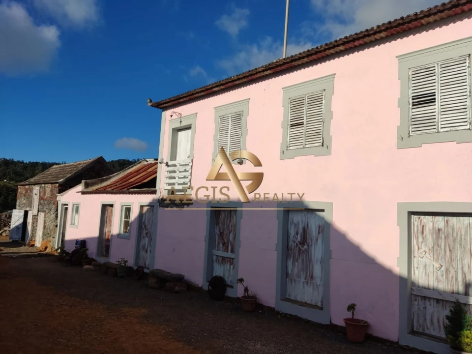 Moradia T2 para Venda em Fajã da Ovelha Foto 1