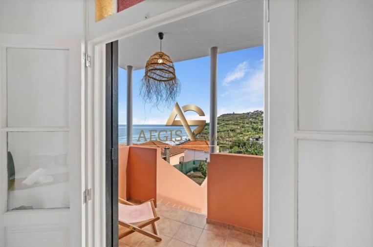 Moradia T2 para Venda em Ponta Delgada Foto 3