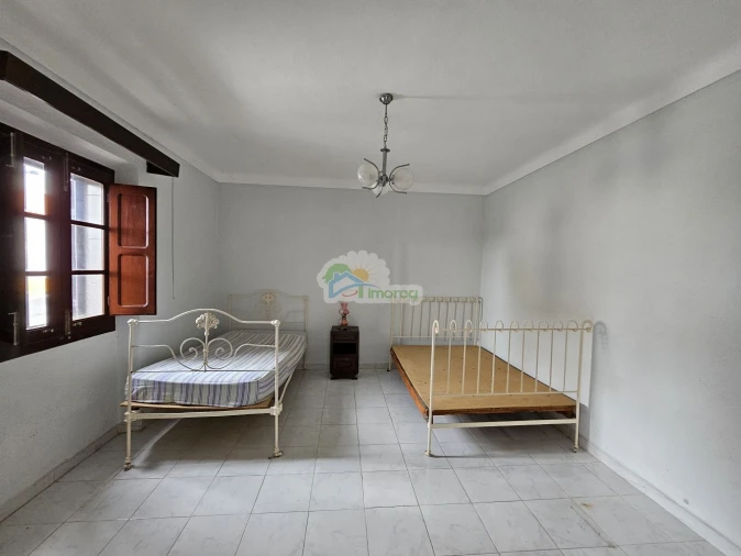 Moradia T4 para Venda em Campo e Campinho Foto 3