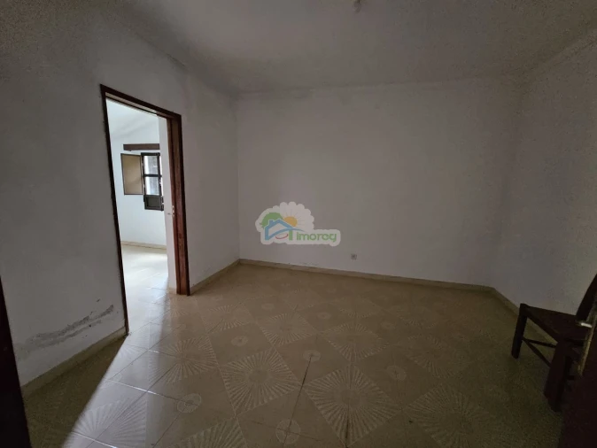 Moradia T4 para Venda em Campo e Campinho Foto 11