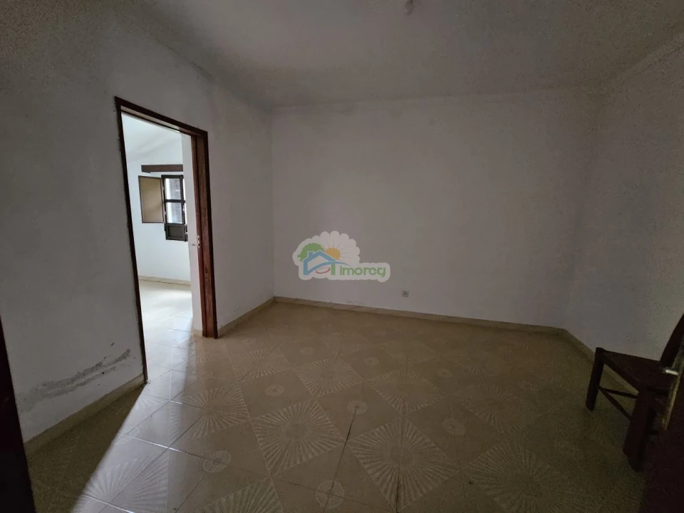 Moradia T4 para Venda em Campo e Campinho Foto 11