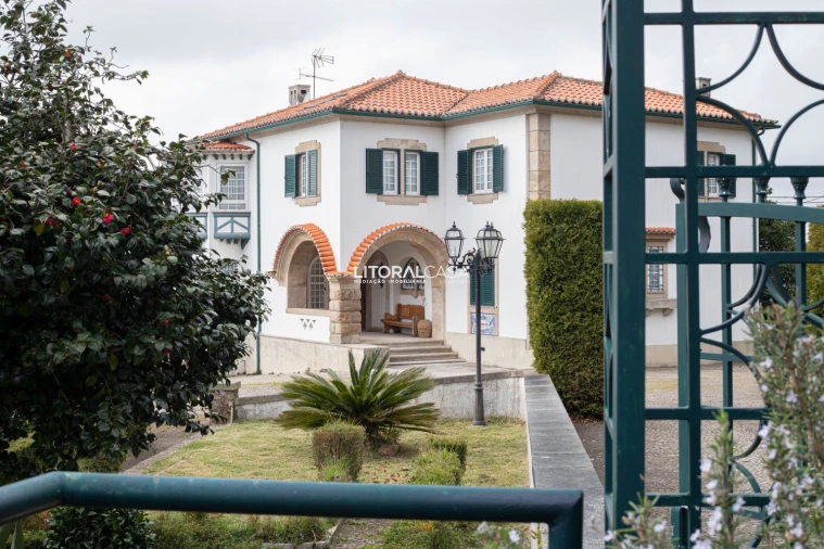 Quinta T4 para Venda em O. Azeméis, Riba-Ul, Ul, Macinhata Seixa, Madail Foto 4