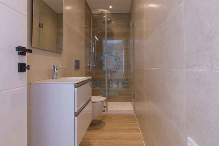 Moradia T4 para Venda em Lourinhã e Atalaia Foto 7