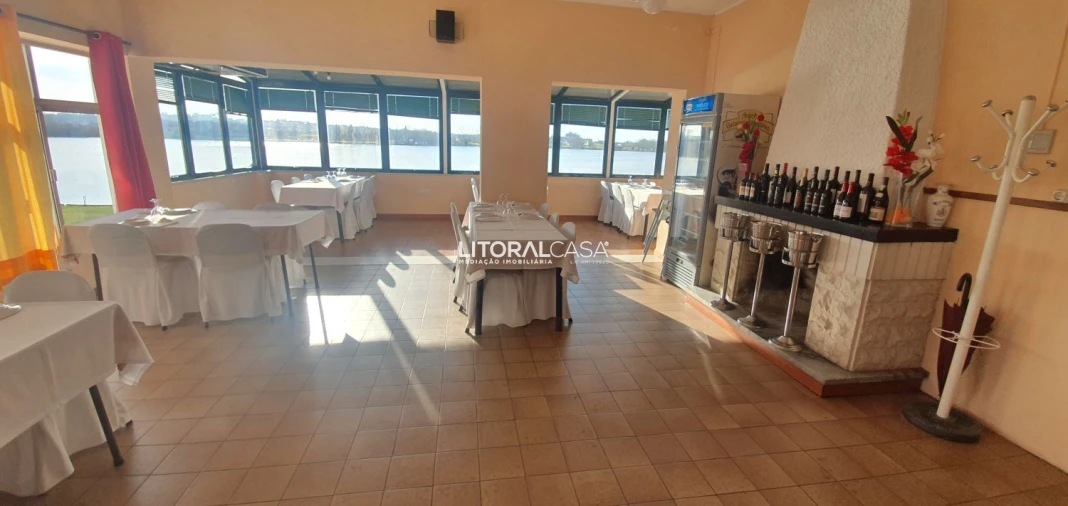 Loja para Venda em Travassô e Óis da Ribeira Foto 3