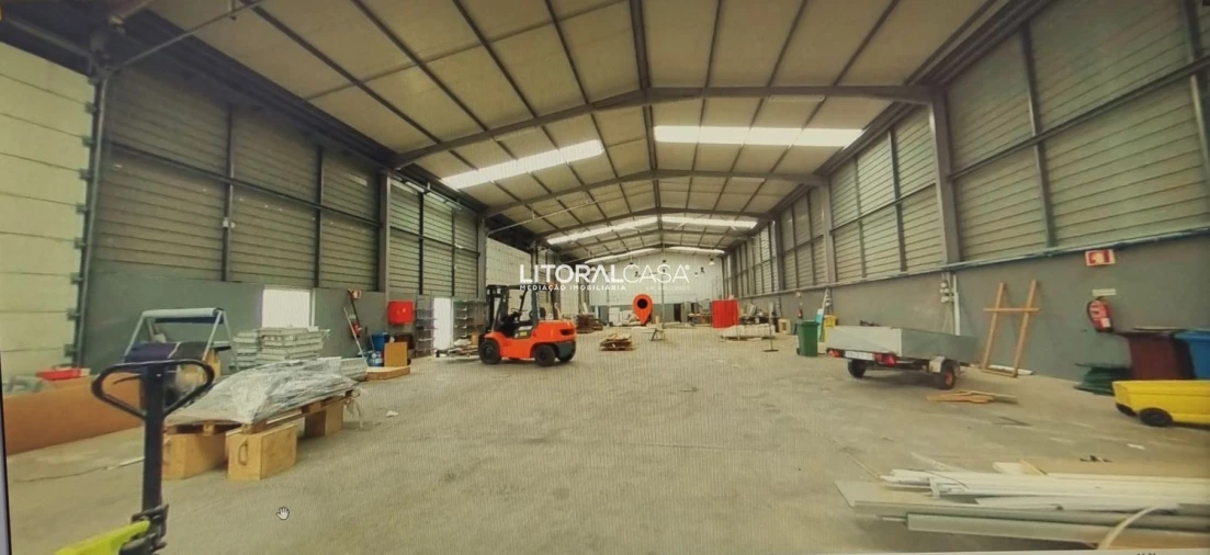 Loja para Arrendamento em Esgueira Foto 2