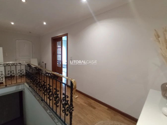 Moradia T3 para Venda em Valongo do Vouga Foto 7