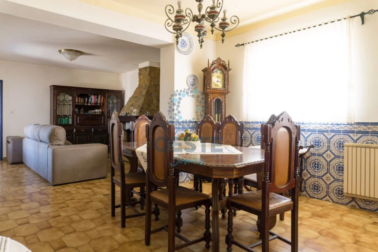 Moradia T4 para Venda em Painho e Figueiros Foto 41