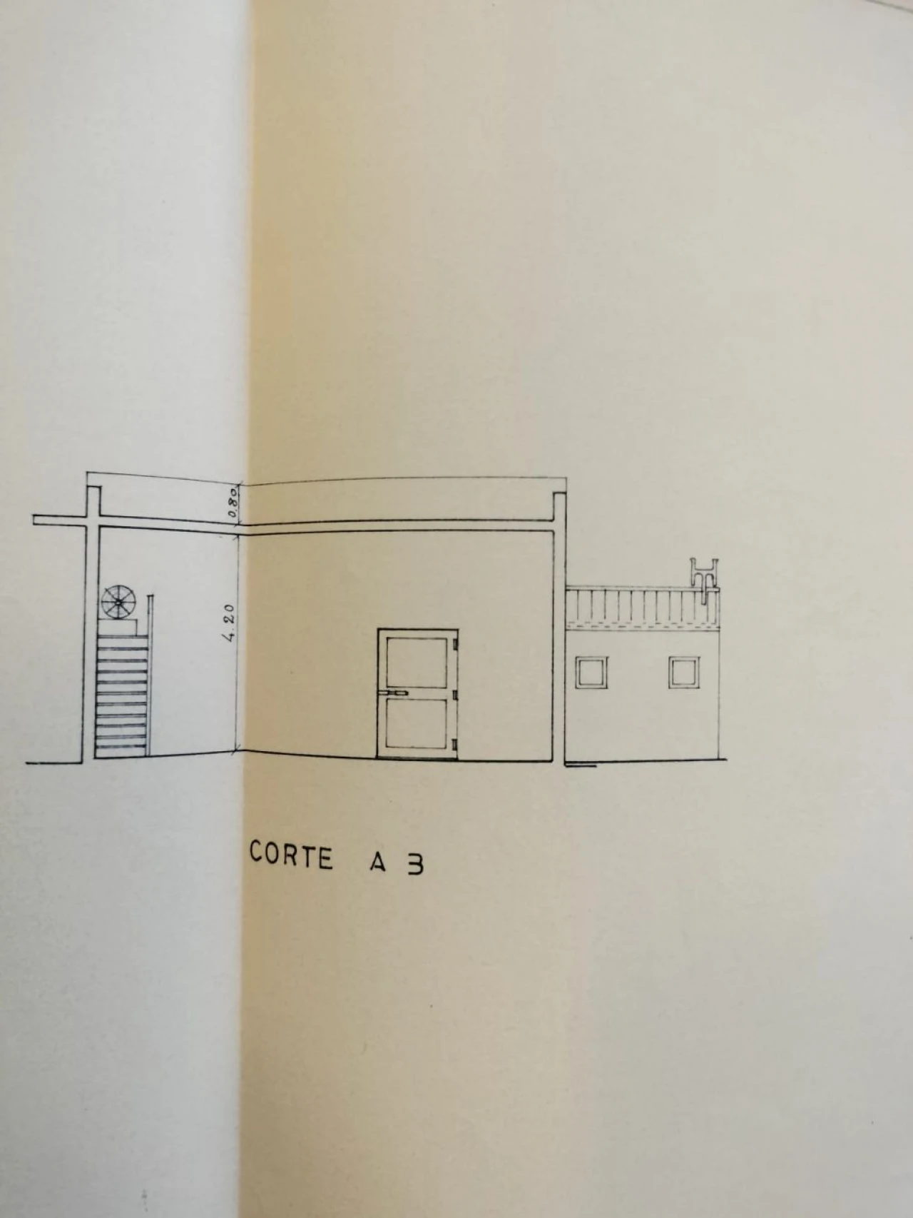 Loja para Venda em Roliça Foto 23