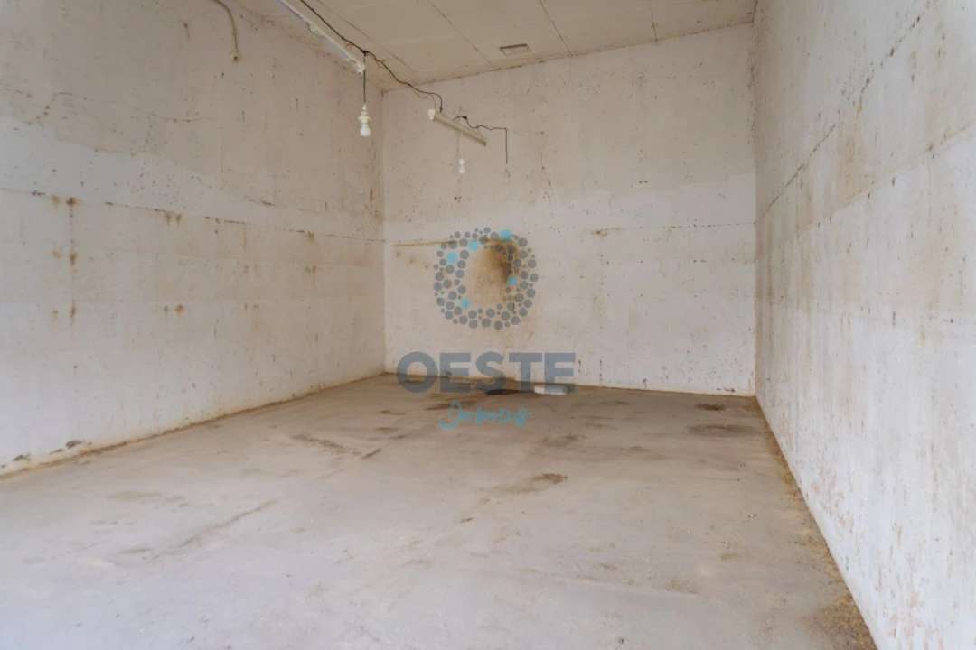 Loja para Venda em Roliça Foto 7