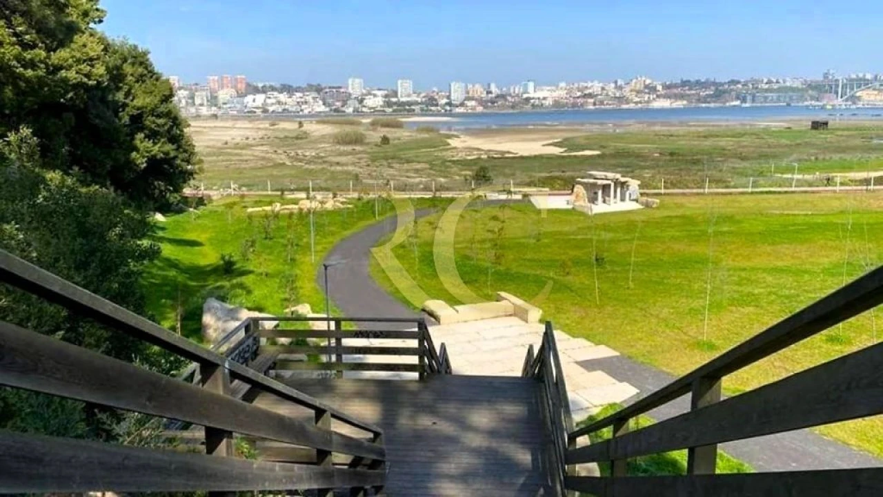 Apartamento T2 para Venda em Canidelo Foto 19