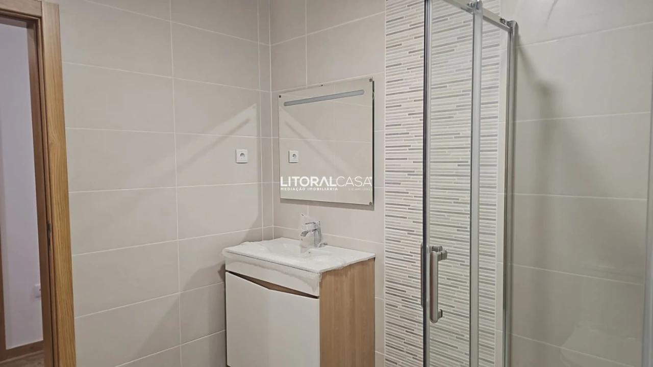 Apartamento T2 para Venda em Praia de Mira Foto 14