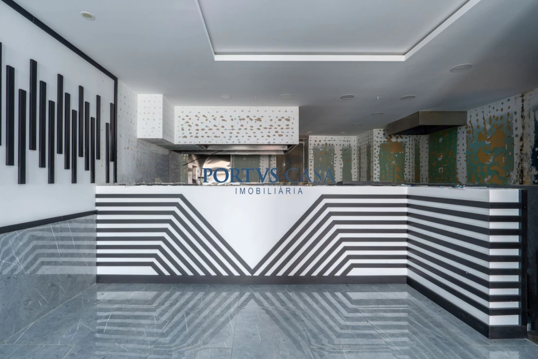 Moradia T6 para Venda em Matosinhos e Leça da Palmeira Foto 14