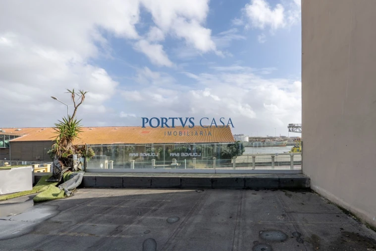 Moradia T6 para Venda em Matosinhos e Leça da Palmeira Foto 3