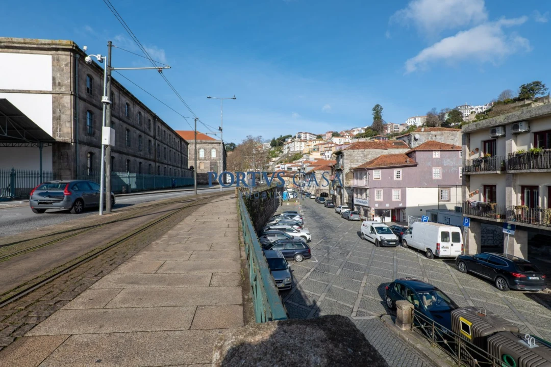 Loja para Trespasse em Cedofeita, Santo Ildefonso, Sé, Miragaia, São Nicolau e Vitória Foto 25