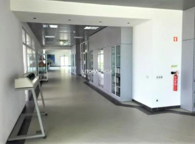 Loja para Venda em Porto de Mós - São João Baptista e São Pedro Foto 29