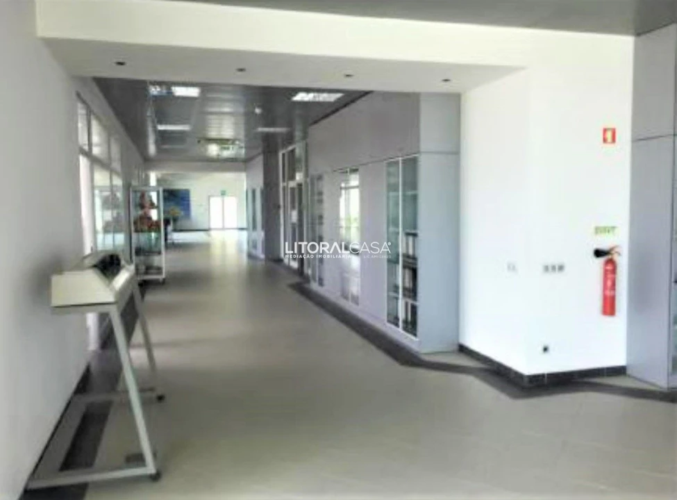 Loja para Venda em Porto de Mós - São João Baptista e São Pedro Foto 29