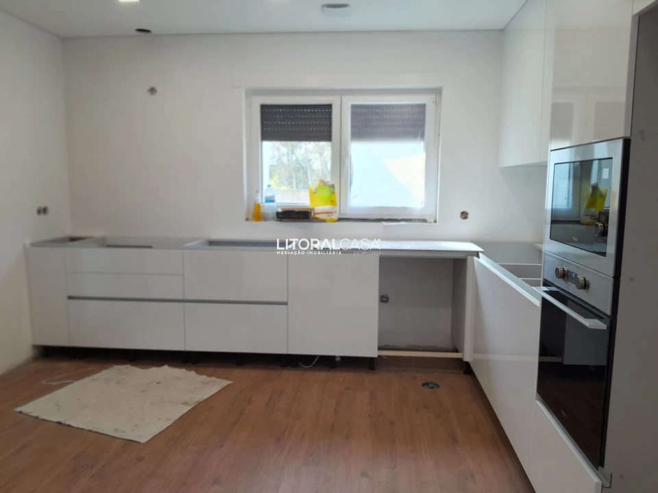 Moradia T3 para Venda em Vagos e Santo António Foto 1