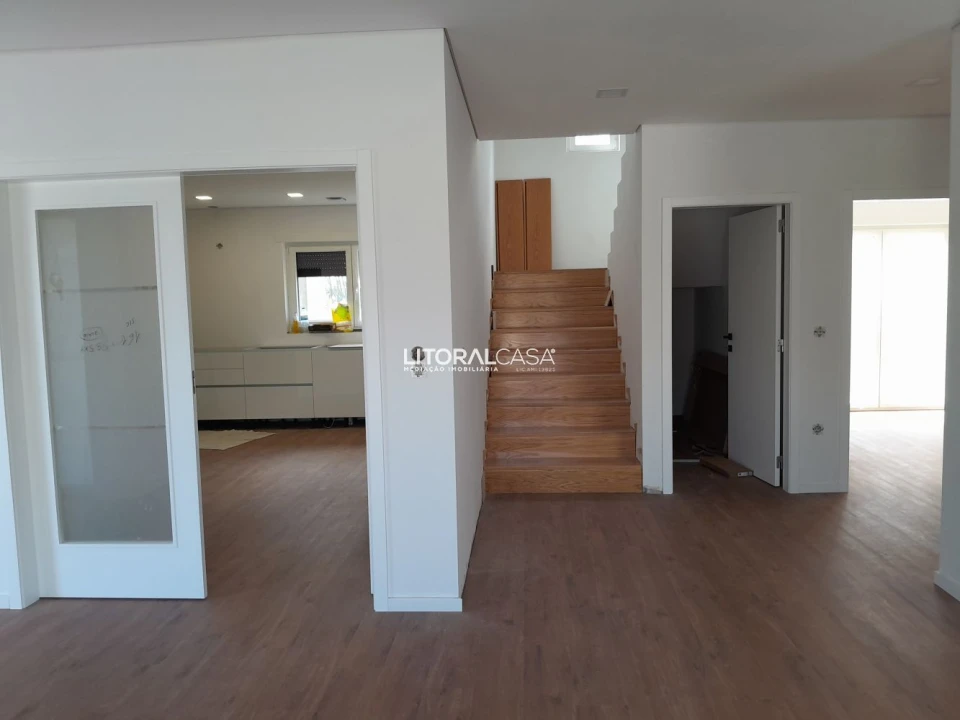 Moradia T3 para Venda em Vagos e Santo António Foto 4