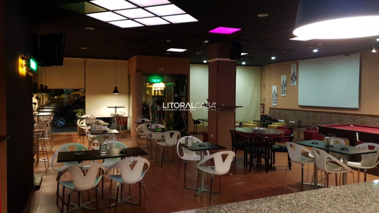 Loja para Trespasse em Glória e Vera Cruz Foto 2