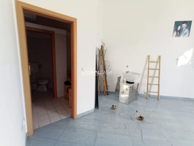 Loja para Venda em Recardães e Espinhel Foto 9