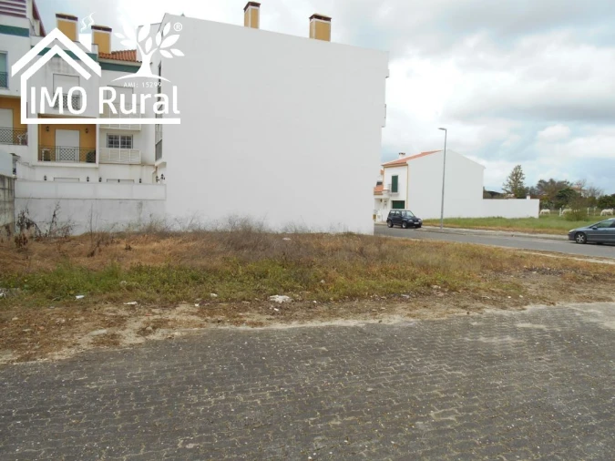 Terreno para Venda em Almeirim Foto 8