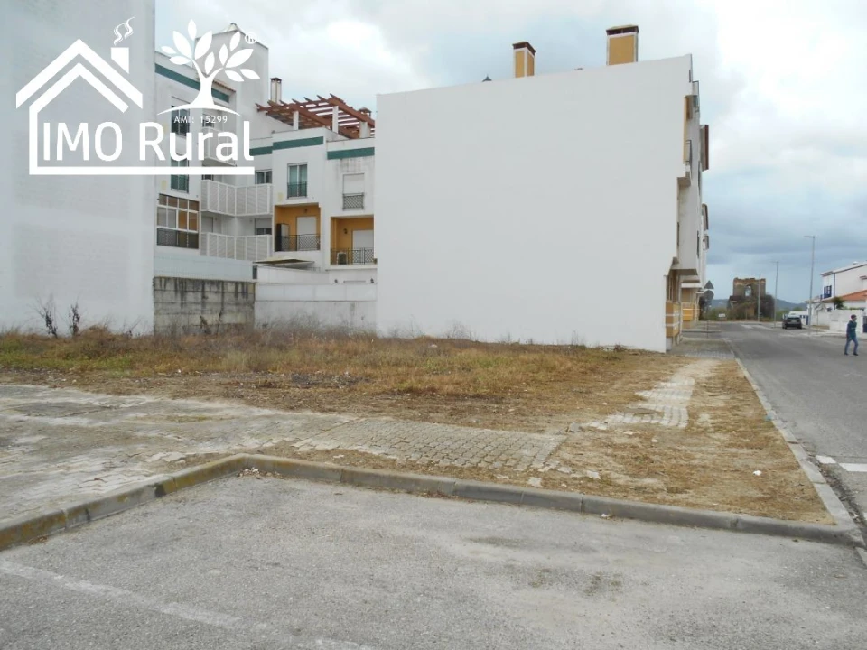 Terreno para Venda em Almeirim Foto 6