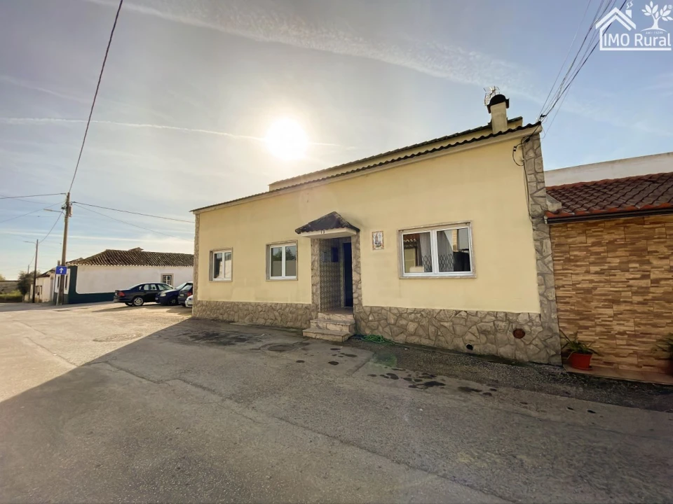 Moradia T3 para Venda em Romeira e Várzea Foto 1