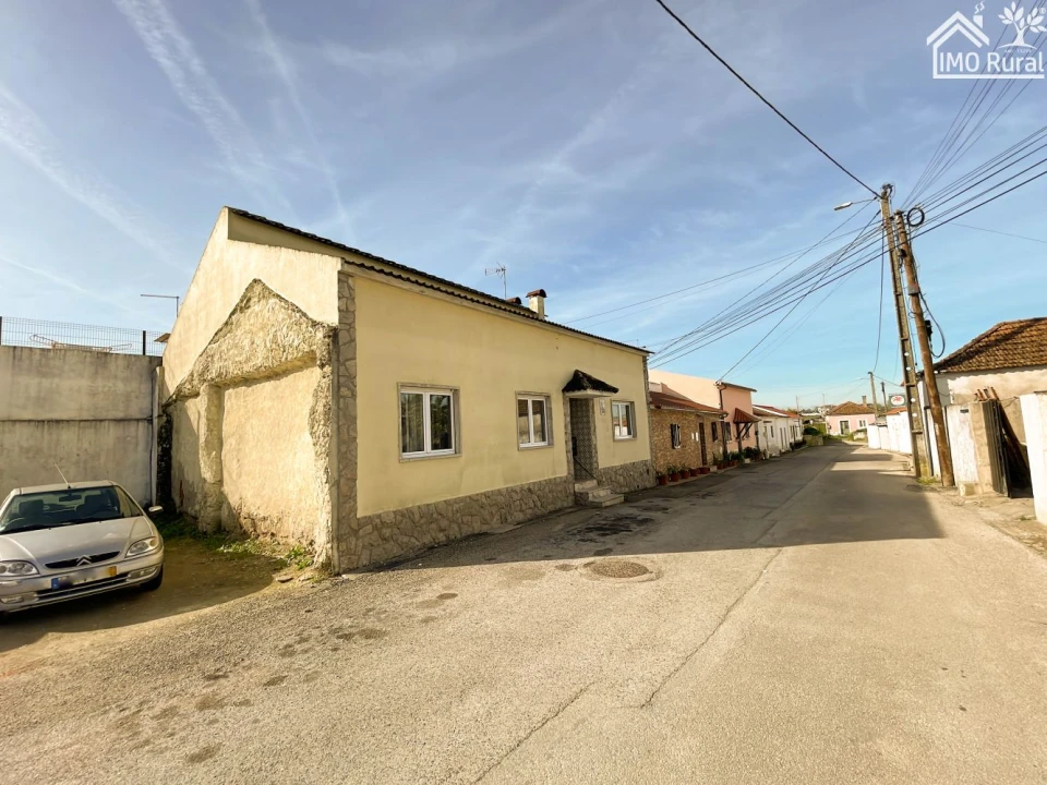 Moradia T3 para Venda em Romeira e Várzea Foto 7