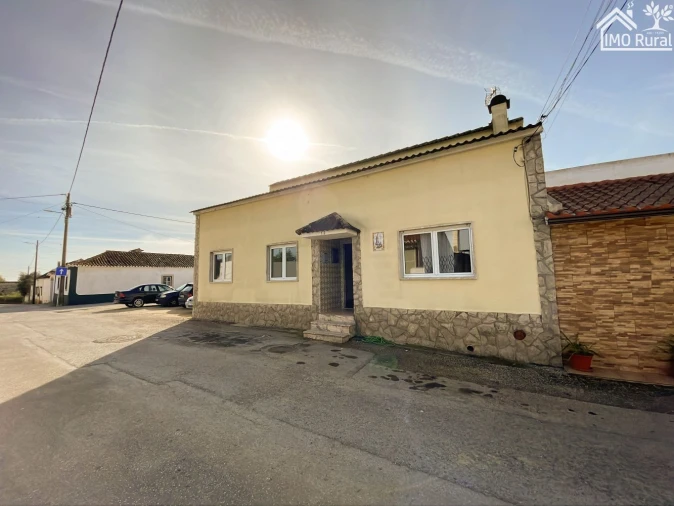 Moradia T3 para Venda em Romeira e Várzea