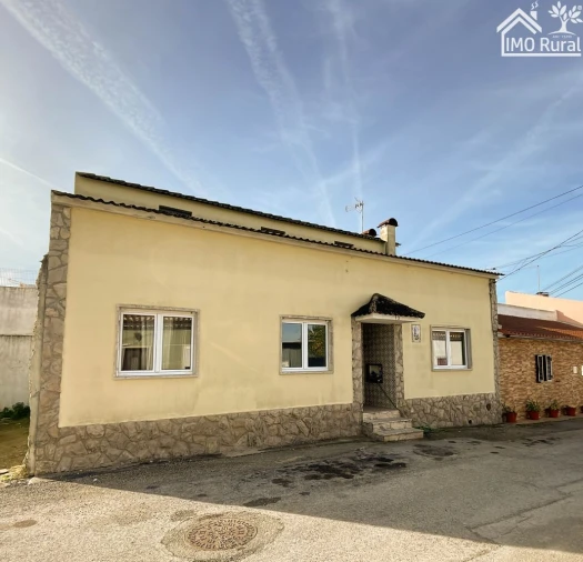 Moradia T3 para Venda em Romeira e Várzea Foto 4