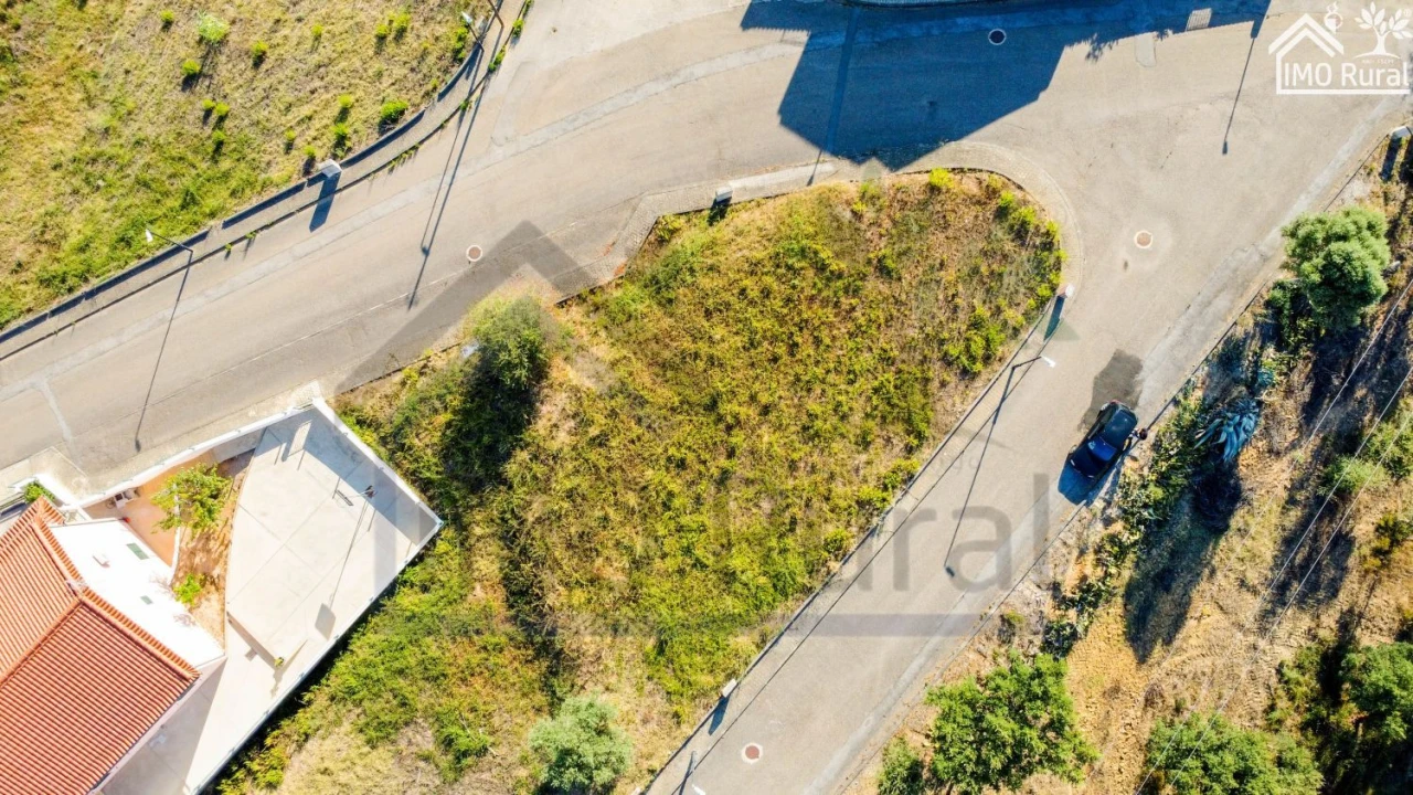 Terreno para Venda em Ulme Foto 3