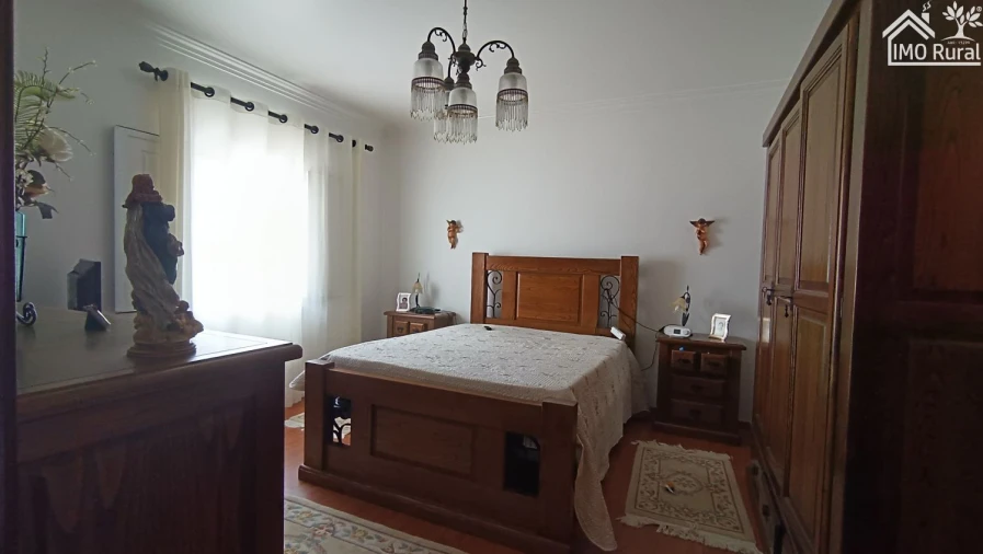 Moradia T2 para Venda em Almeirim Foto 39