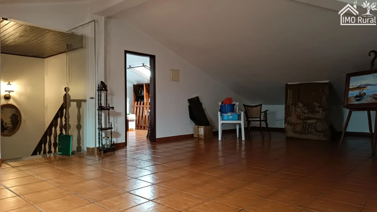 Moradia T2 para Venda em Almeirim Foto 37