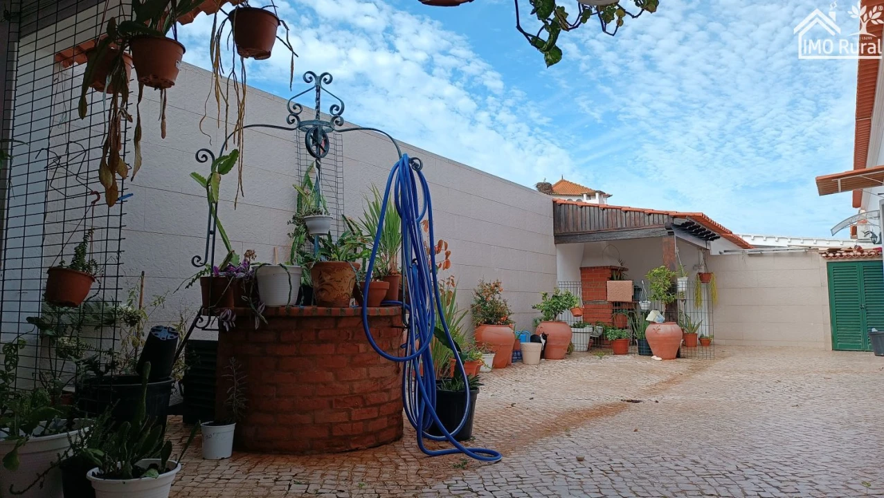 Moradia T2 para Venda em Almeirim Foto 17