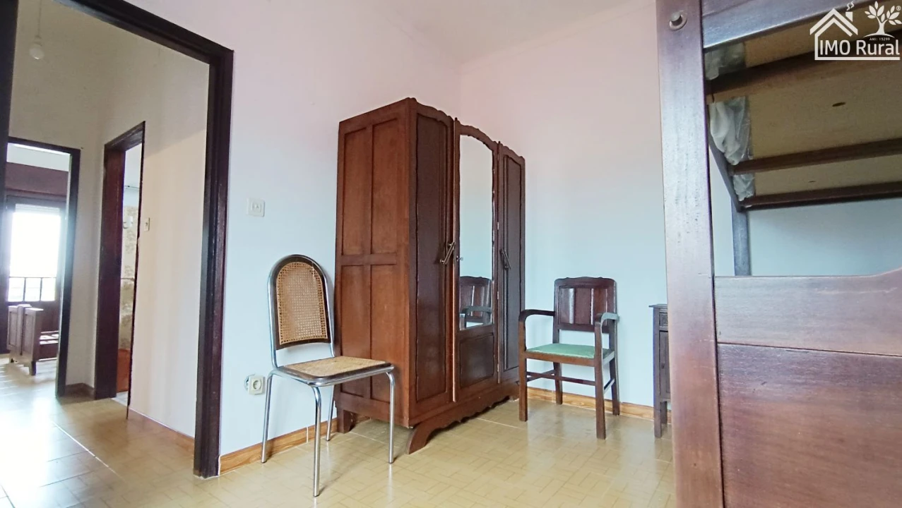 Moradia T3 para Venda em Azoia de Cima e Tremês Foto 42