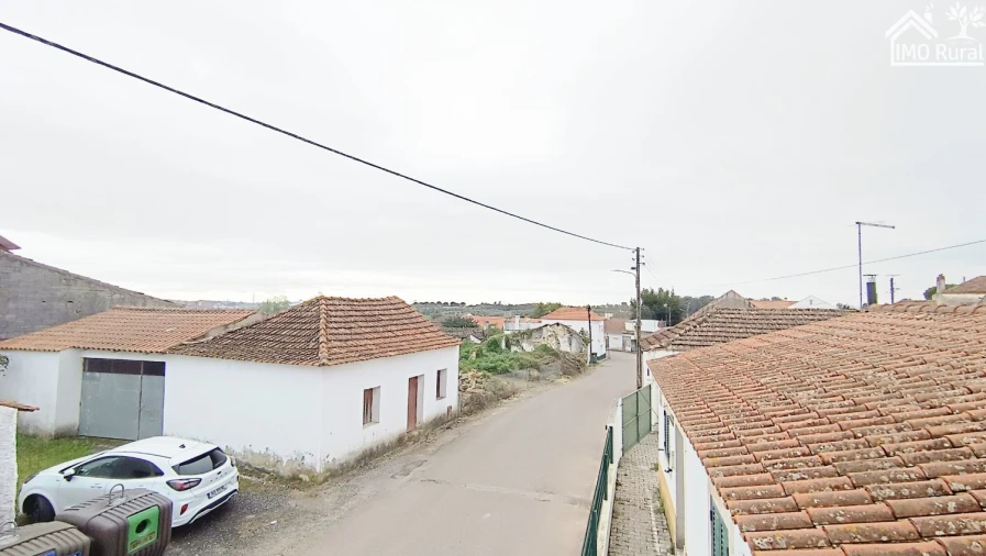 Moradia T3 para Venda em Azoia de Cima e Tremês Foto 30