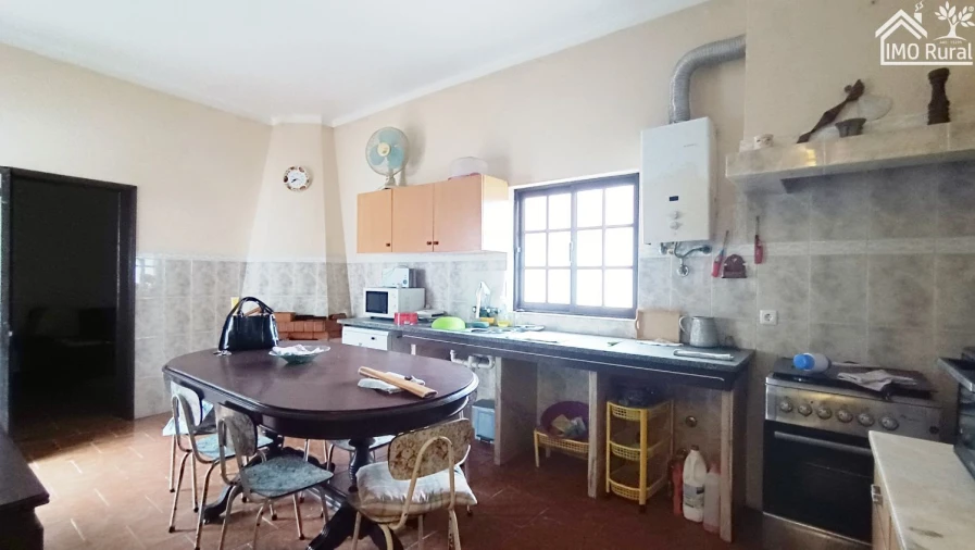 Moradia T3 para Venda em Azoia de Cima e Tremês Foto 16